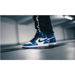 AIR JORDAN 1 RETRO HIGH OG "SHADOW" Blue\White