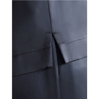 Элегантный топ из струящегося сатина