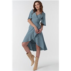 Платье приталенное с воланами миди мятное