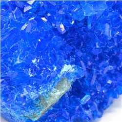 Коллекционный кварц с халькантитом 78*80*52мм, 346г