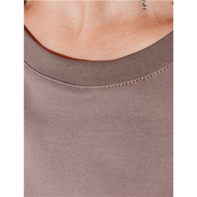 Нарядная футболка с блестящим принтом пайетками