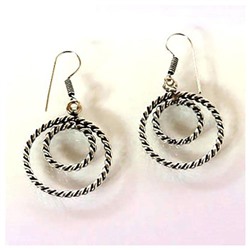 Серьги Два кольца скрученные German silver металл ИНДИЯ SH AME4534