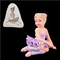 Силиконовый молд "Сидящая балерина" 7*5,5 см