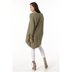 Блузка удлиненная расклешенная с длинным рукавом хаки