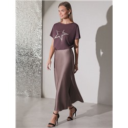 Нарядная футболка с блестящим принтом