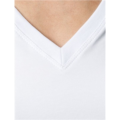 Футболка из премиального хлопка с V-образным вырезом