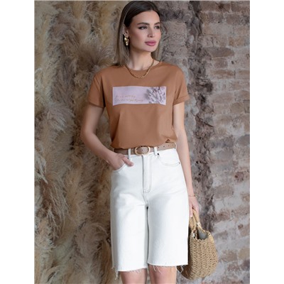 Футболка из премиального хлопка с авторским принтом