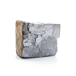 Минерал галенит 34*30*23мм. 109г (L)