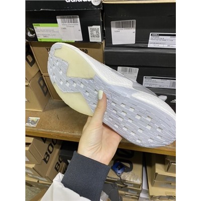 Adidas X9000L4