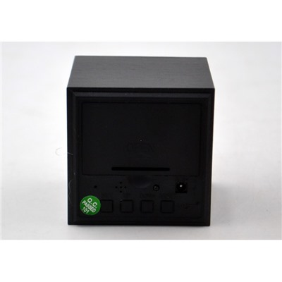 Электронные часы в деревянном корпусе VST-869-6 белые