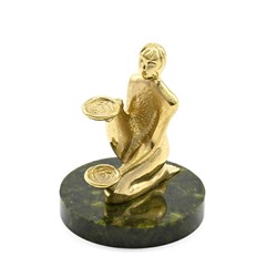 Знак зодиака из бронзы "Весы" на подставке из змеевика 50*50*63мм