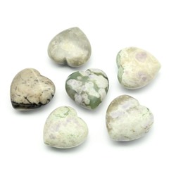 Сердце из кварца 25*25*12мм