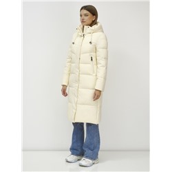 Пальто утепленное стеганное зимнее с капюшоном женское светло-бежевого цвета 9636_1SB