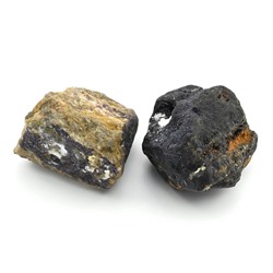 Минерал лепидолит 43*35*36мм, 80-89г