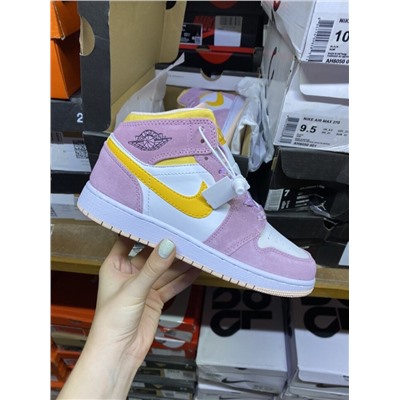 Nike Air Jordan 1