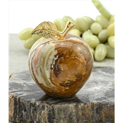 Яблоко из камня оникс 50*50*60мм.