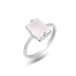 Кольцо из серебра розовый кварц, МЦВ018