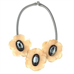 Колье «Текстильные цветы» ручная работа