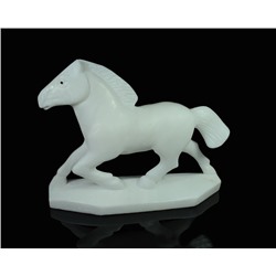 Скульптура из ангидрита "Лошадь бегущая" 295*95*220мм,