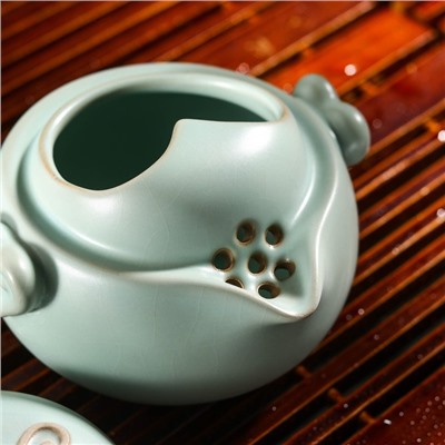 Набор для чайной церемонии керамический «Тясицу», 2 предмета: чайник 10,5×10,5×9 см, чашка, цвет голубой