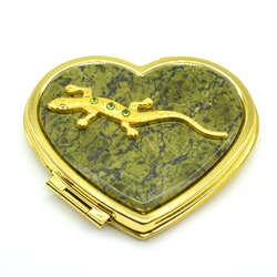 Зеркало "Сердце"с накладкой из змеевика, с ящеркой (стразы), золотистое