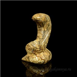 Скульптура змея из яшмы бежевой 30*35*55мм.