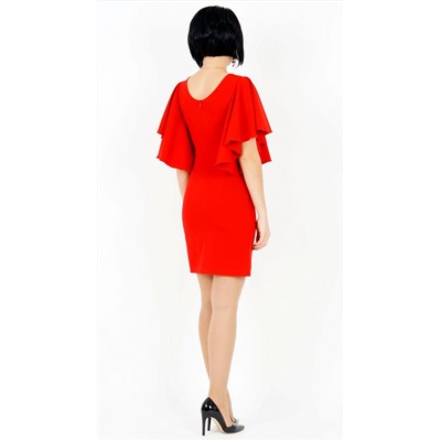 Красное платье с оригинальными рукавами