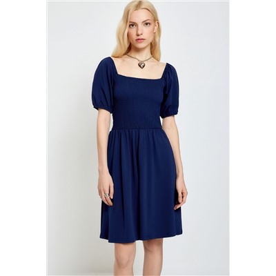 Платье с коротким рукавом-фонариком тёмно-синего цвета 10200201009