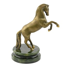 Конь из бронзы на подставке из нефрита 140*90*170мм