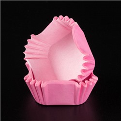 Капсулы для конфет розовые квадрат. 43*43 мм, h 24 мм, 20-25 шт.
