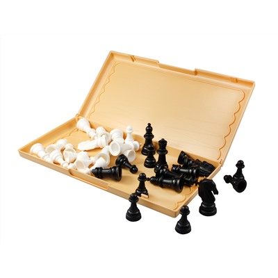 Шахматы в бежевой пластиковой коробке (большие)