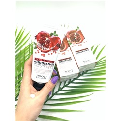 Увлажняющий крем для рук с экстрактом граната - Jigott Real Moisture Pomegranate Hand Cream