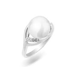 Кольцо из серебра жемчуг, К1543
