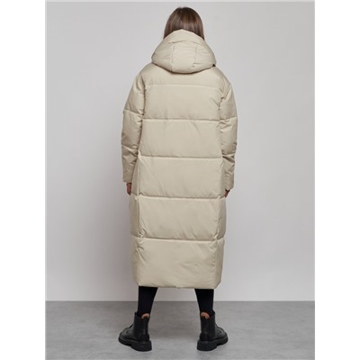 Пальто утепленное молодежное зимнее женское светло-бежевого цвета 52396SB