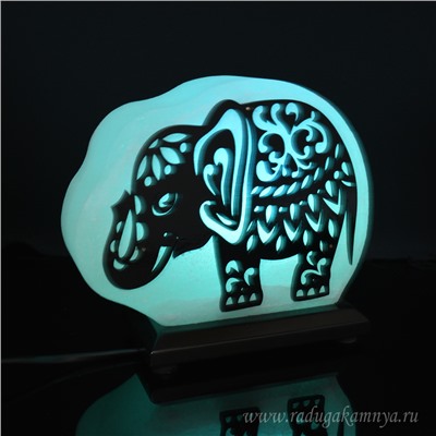 Соляной светильник "Слон" малый 175*80*155мм 2-3кг, свечение голубое