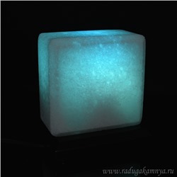 Соляной светильник "Квадратик" 120*80*120мм 1,5-1,7кг, свечение голубое