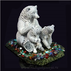 Сувенир из змеевика и мрамолита "Медведица с медвежатами" 150*120*115мм