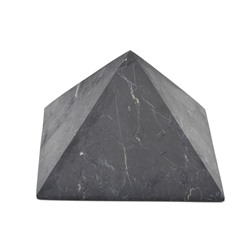 Пирамида из шунгита неполированная, размер основания 70-75мм