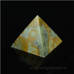 Пирамида из офиокальцита 45*45мм