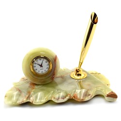 Часы из оникса "круг" на листе с тюльпаном 130*80*60мм