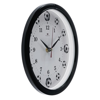 Часы настенные круглые "Футболисту", обод чёрный, 22х22 см