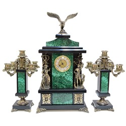 Часы каминные из малахита с канделябрами "Охота" 570*160*430мм