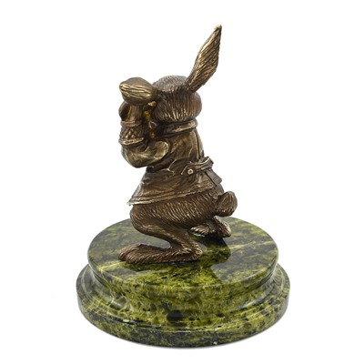Бронзовая статуэтка "Кролик часовщик" на подставке из змеевика 80*80*105мм