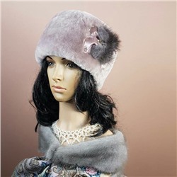 Меховая шапка "Барбара" мех мутон, цвет розовый жемчуг.