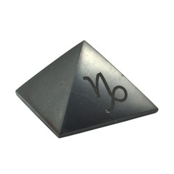 Пирамида из шунгита полированная знак зодиака "Козерог", 50*50мм