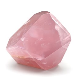 Кристалл розового кварца 72*57*49мм, 243г