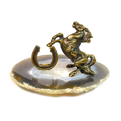 Статуэтка из бронзы Конь с подковой на агате 120*65*70мм