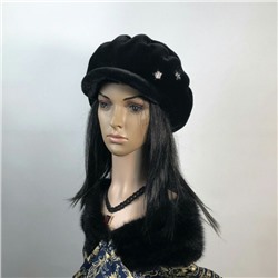 Женская шапочка "Кепочка" экомех, цвет черный.