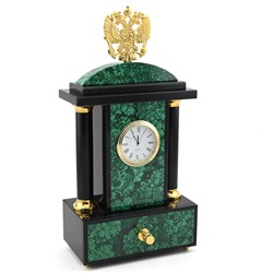 Часы из малахита с ларцом "Герб" 150*105*310мм.