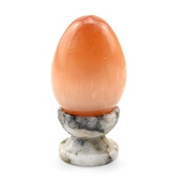 Скульптура из селенита "Яйцо селенит" м\р  с подставкой 35*35*60мм